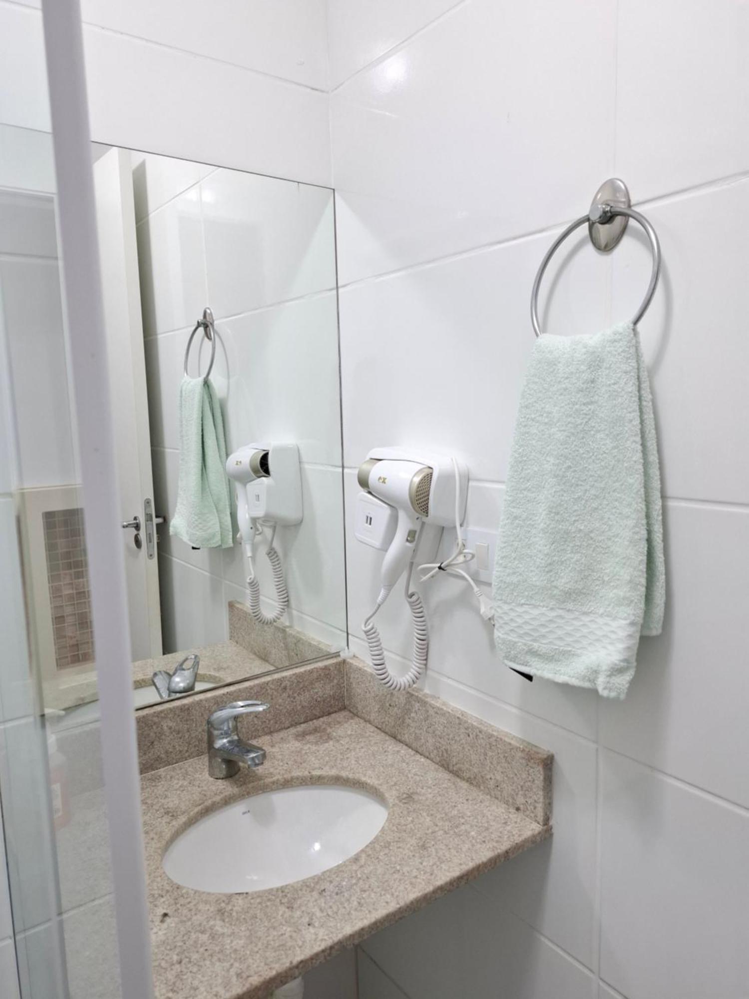 Apartamento, Ampla Sacada Com Vista Para O Mar! Itanhaém Esterno foto